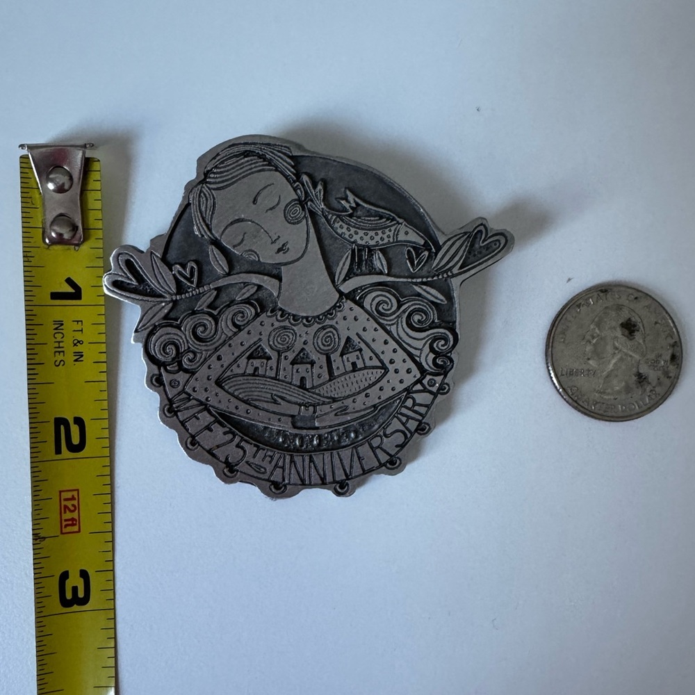 Don Drumm pewter anniversary pendant/brooch - Picture 5 of 5